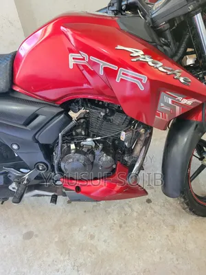 TVS Apache RTR 160 2V 2018 Red
