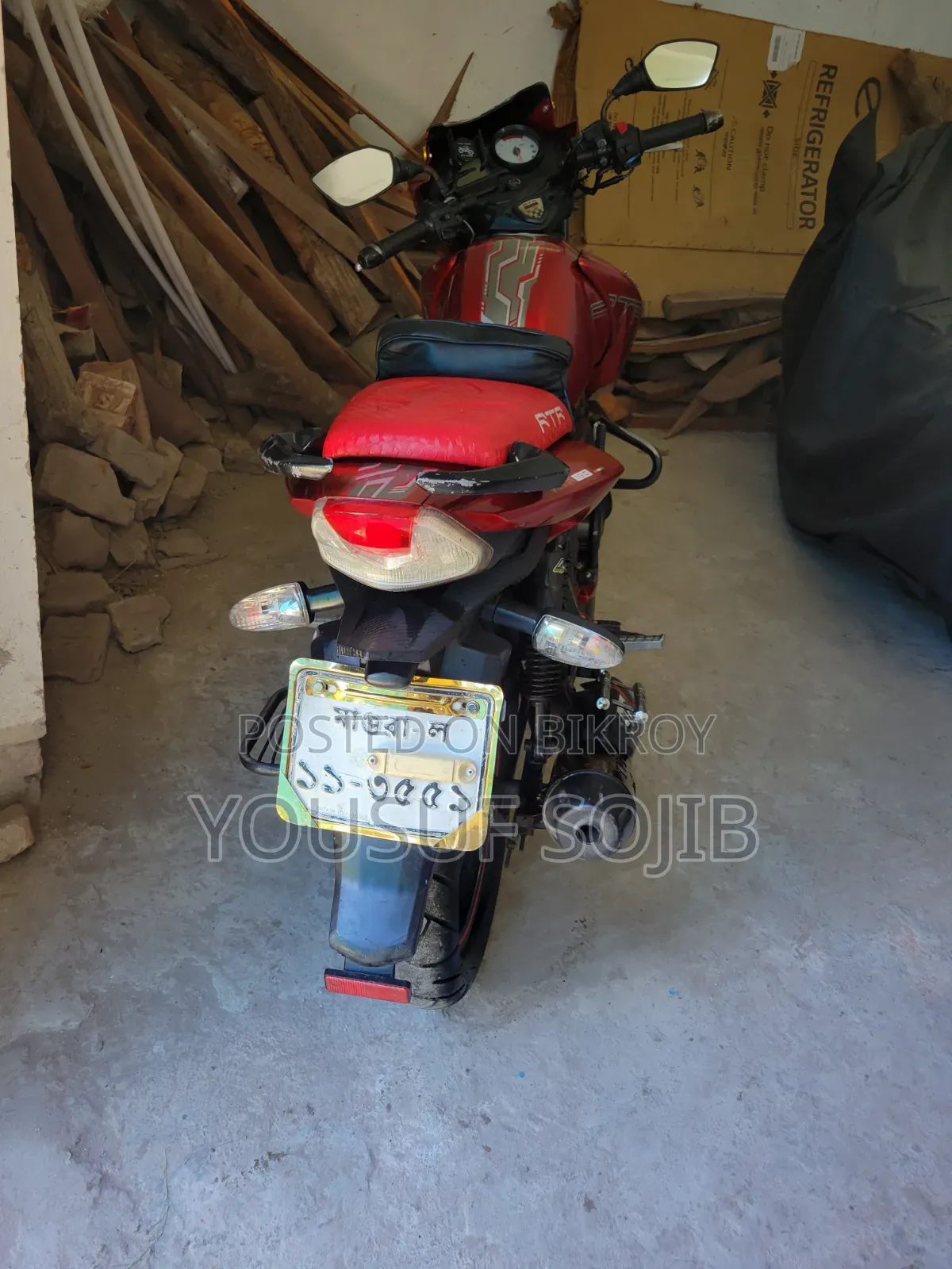 TVS Apache RTR 160 2V 2018 Red