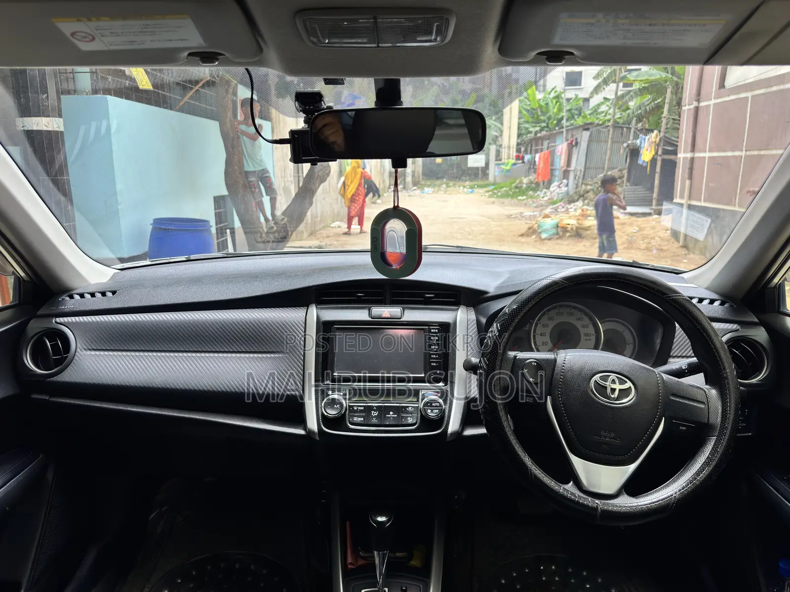 Toyota Corolla Fielder 1.5 Petrol FWD 2012 Silver
