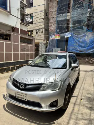 Toyota Corolla Fielder 1.5 Petrol FWD 2012 Silver