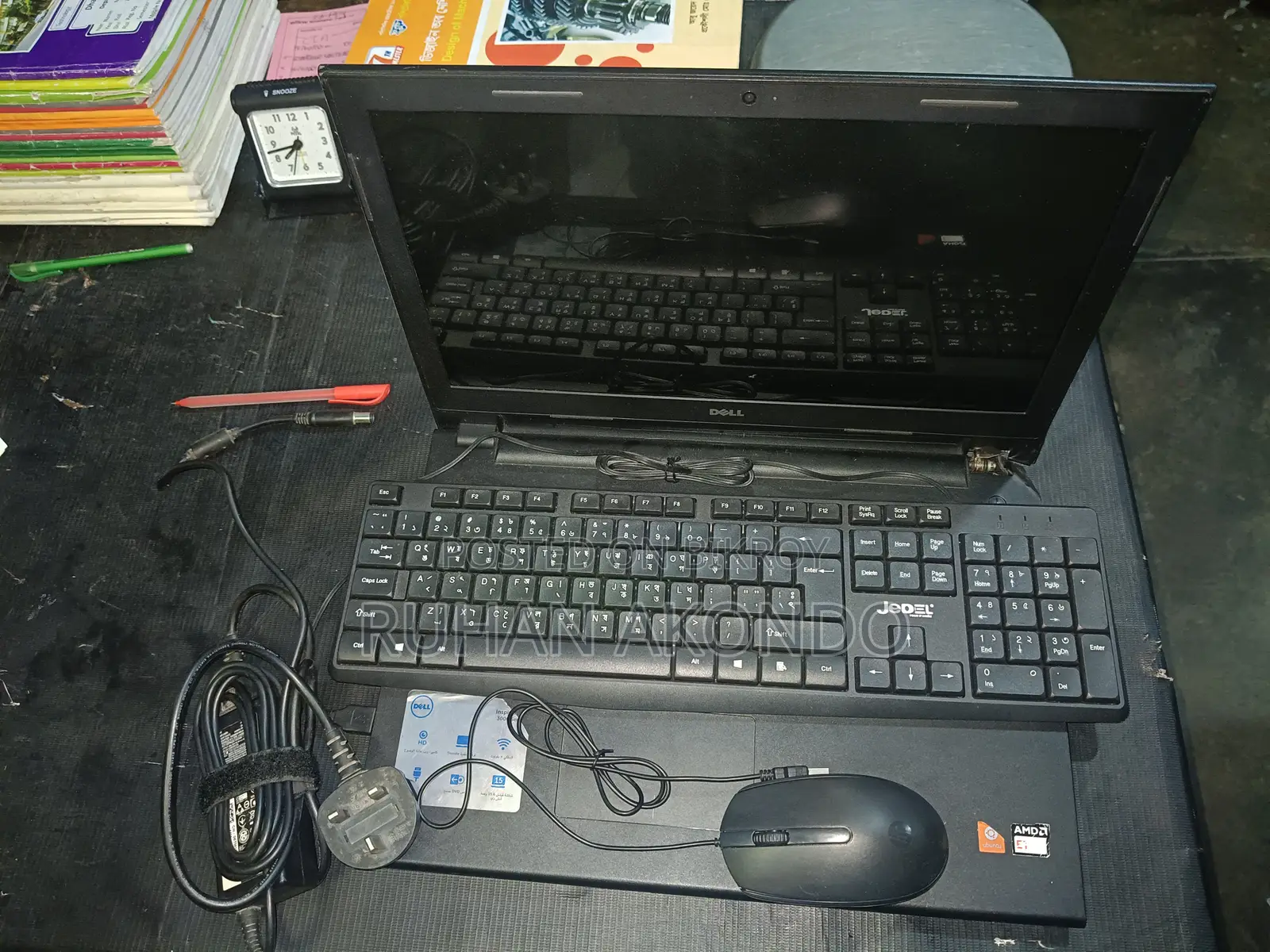 Laptop Dell Inspiron 15 3000 8GB AMD SSD 500GB