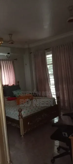 Furnished 4bdrm Apartment in Banani for rent