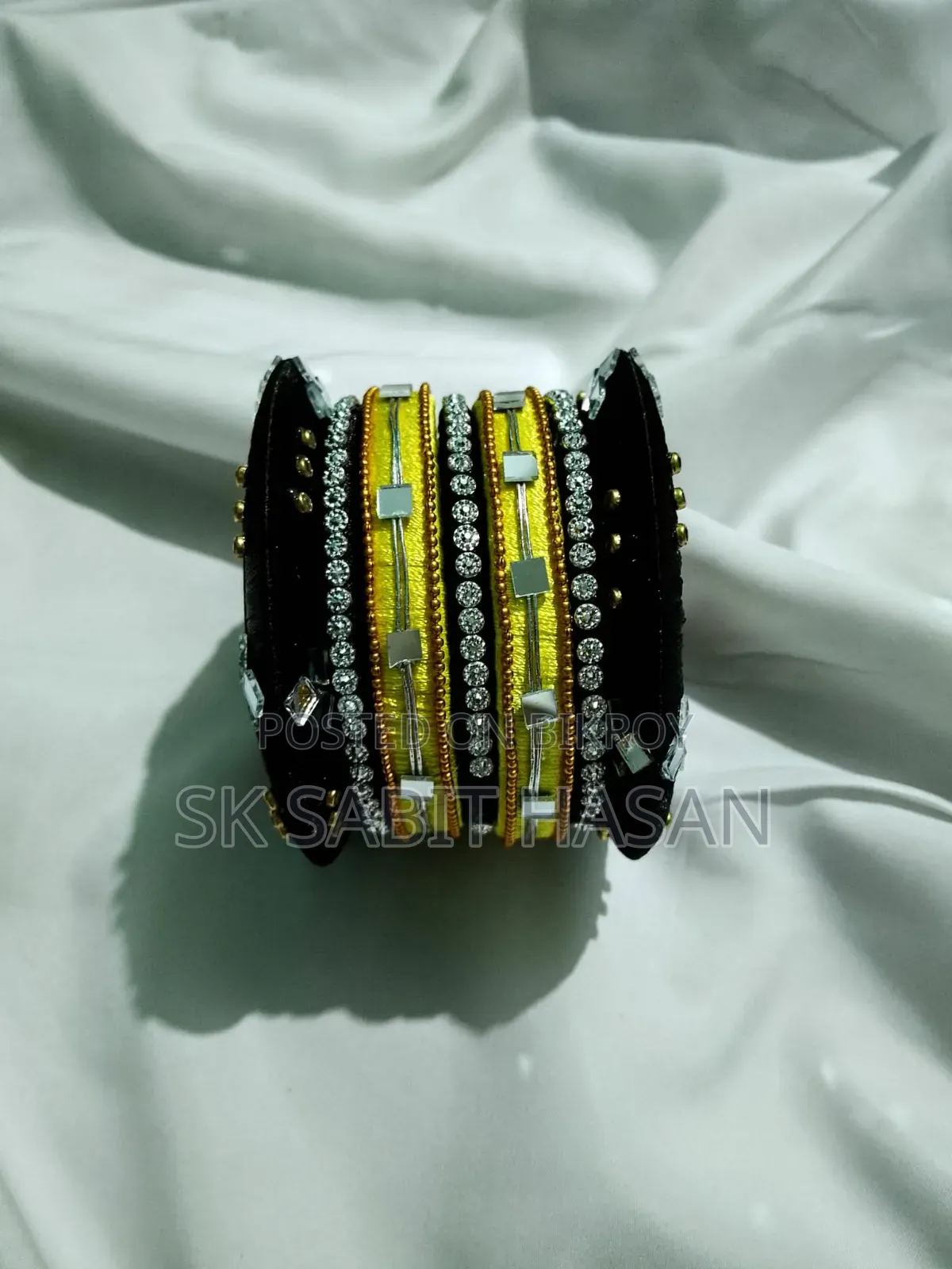 Handmade / Handmade