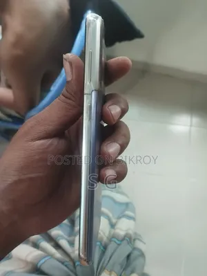 Samsung Galaxy S21 5G 128 GB White