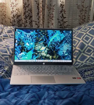 Laptop HP Pavilion 15 8GB AMD Ryzen 5 SSD 512GB