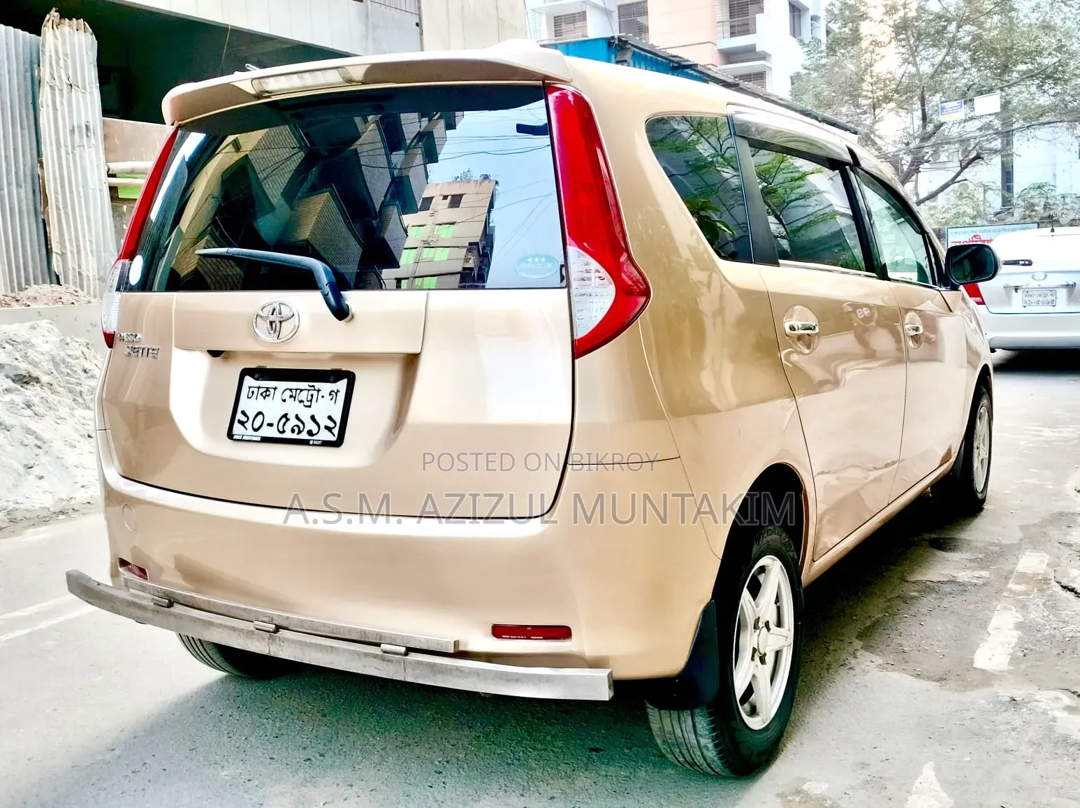 Toyota Passo Sette 2009 Gold