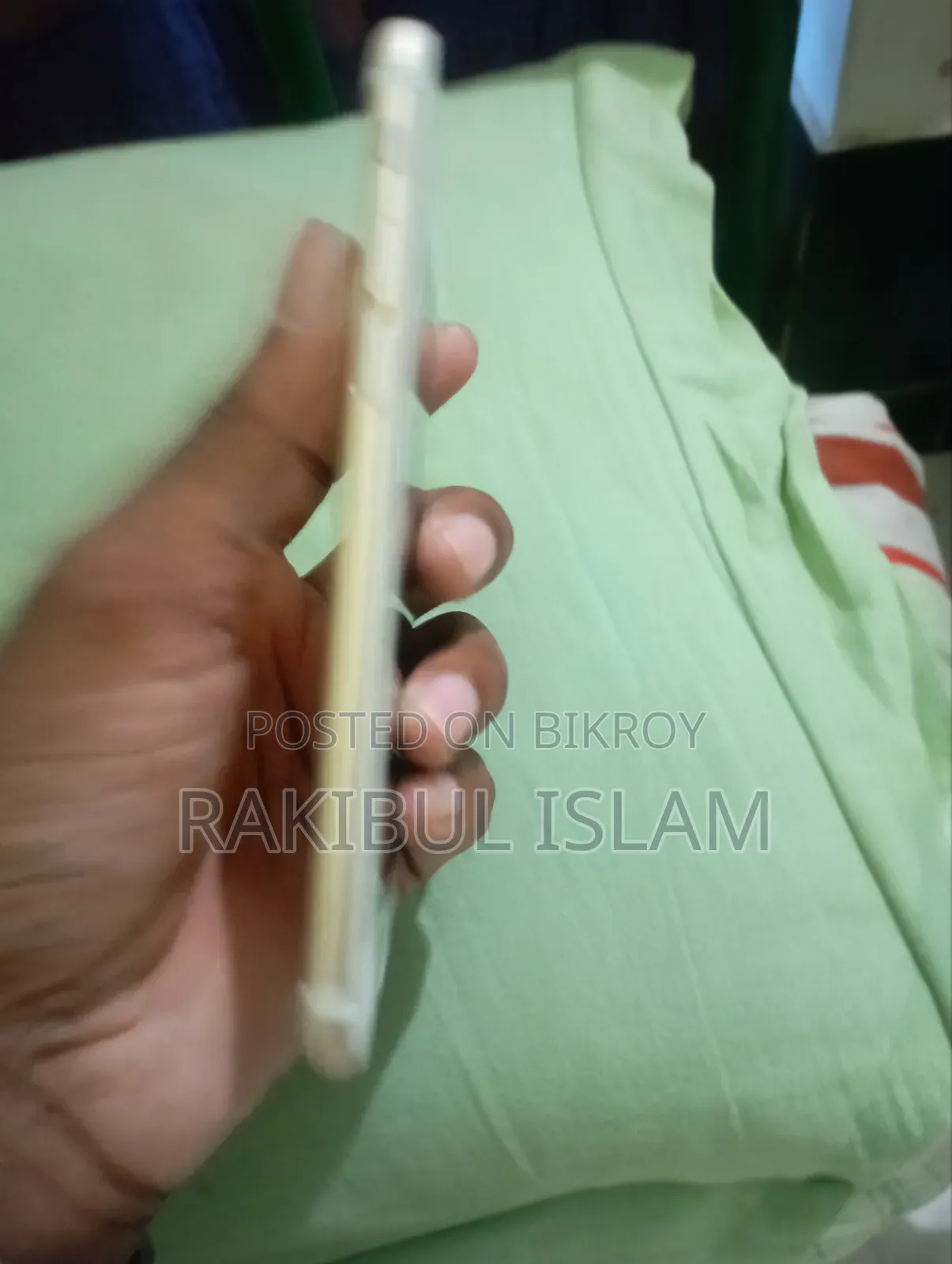 Vivo Y21 64 GB Yellow