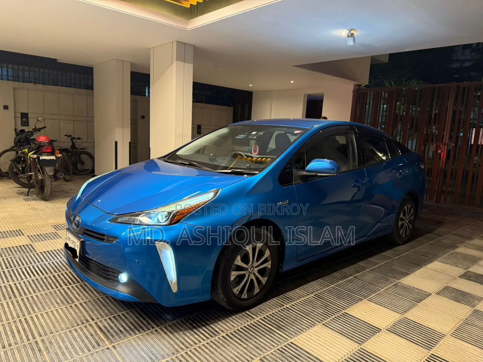 Toyota Prius 2019 Blue