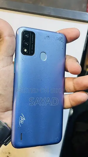 আইটেল এ৪৮ ৩২ জিবি নীল