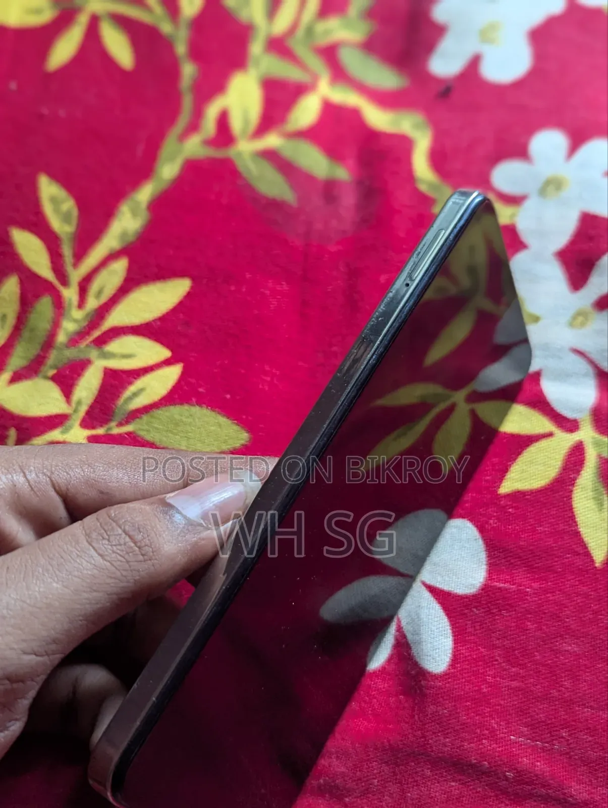 ইনফিনিক্স স্মার্ট ৮ ৬৪ জিবি গোল্ড