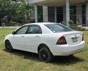 Toyota Corolla 2003 White