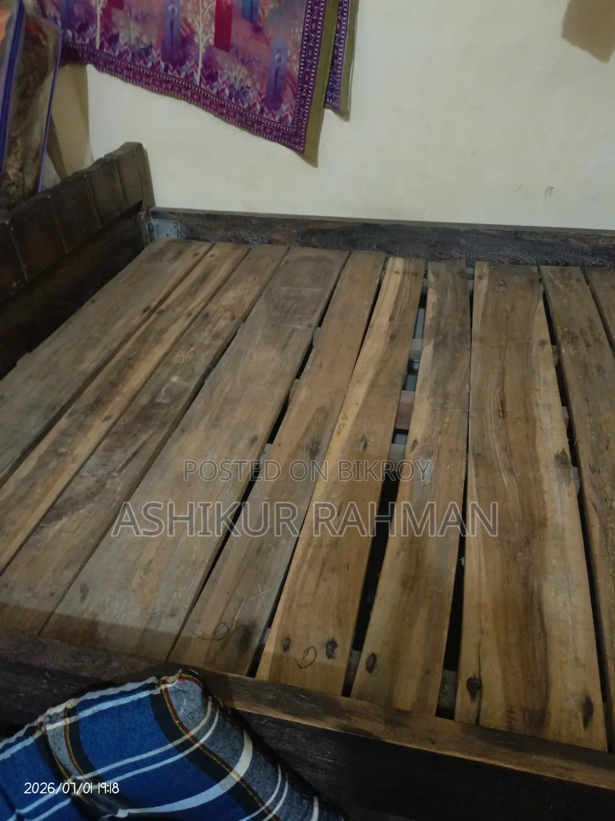 Strong Shil Koroi wood large size bed for sale.