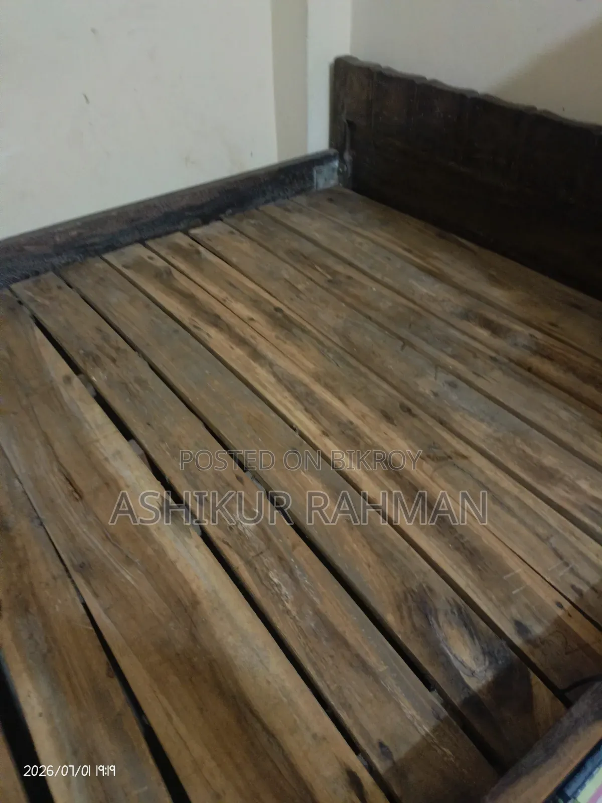 Strong Shil Koroi wood large size bed for sale.