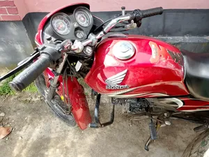 Honda 2022 Red