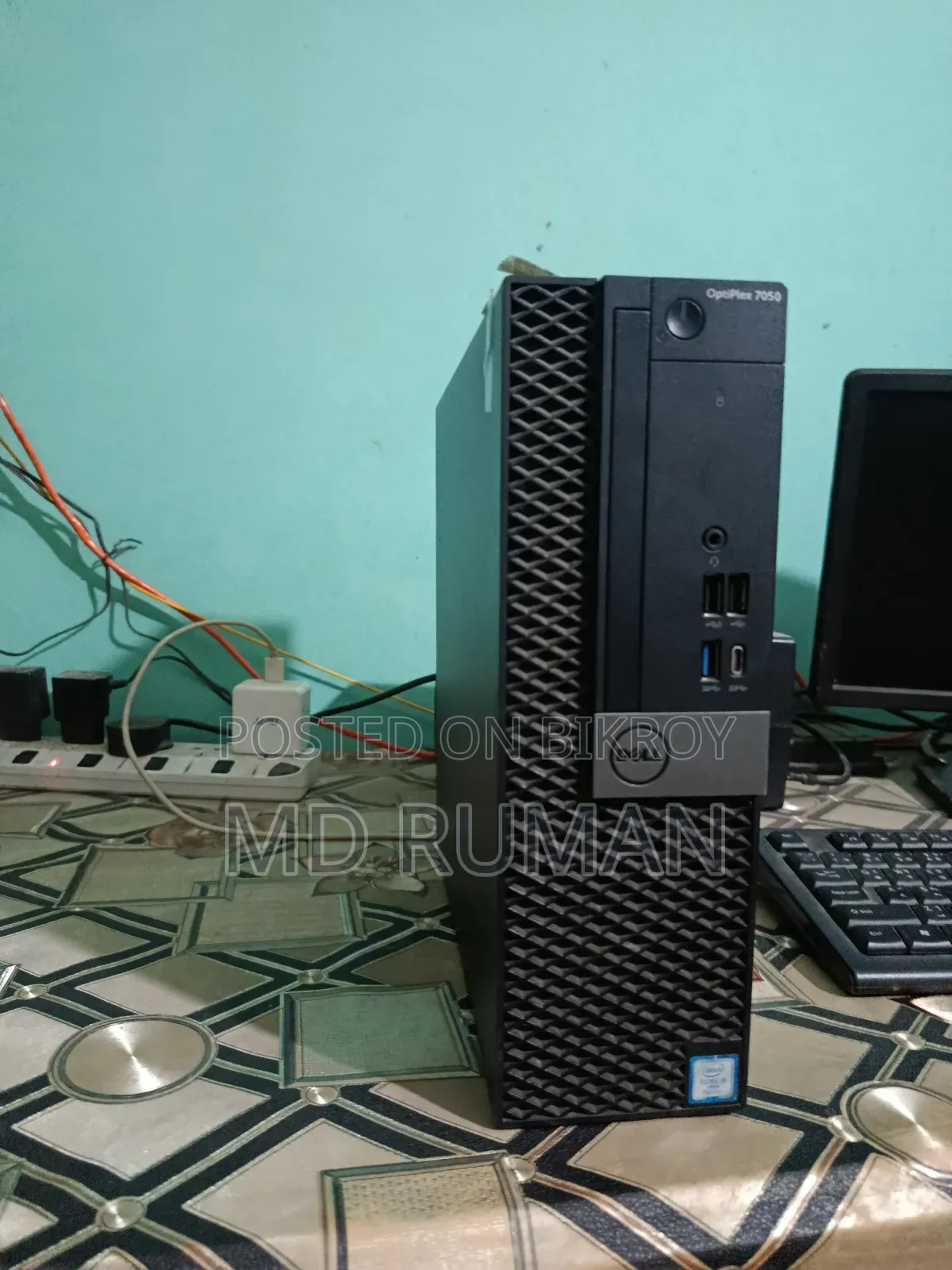 New Desktop Computer Dell Optiplex 7050 8GB Intel Core i5 SSD 512GB