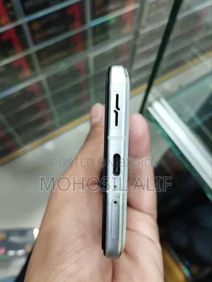 শাওমি রেডমি ২৫৬ জিবি হোয়াইট