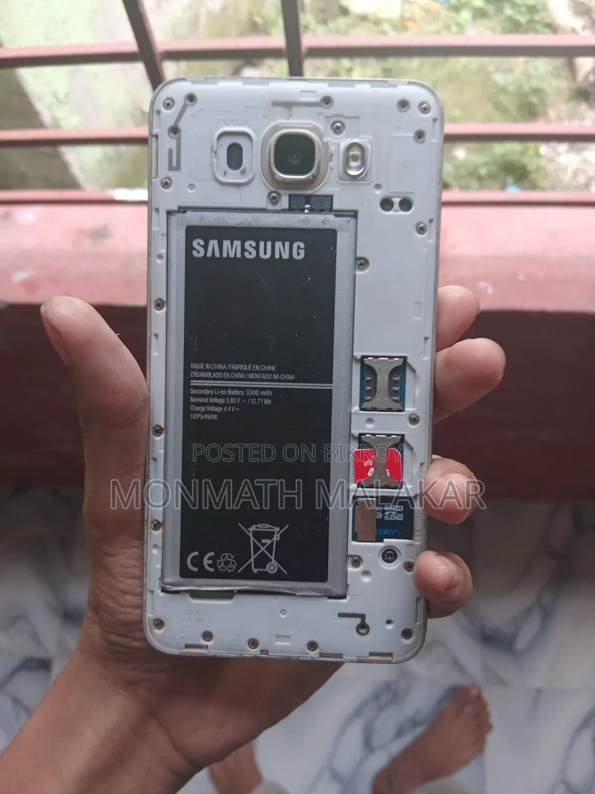 Samsung Galaxy J7 16 GB Rose Gold