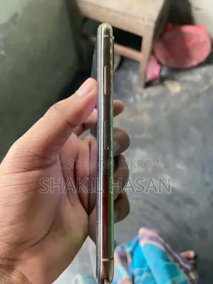 Apple iPhone XS 64 GB Gold