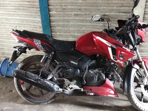 TVS Apache RTR 160 2V 2020 Red