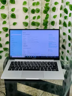 Laptop Xiaomi RedmiBook 13 8GB AMD Ryzen 5 SSD 256GB