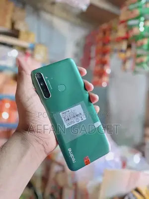 নতুন Realme ১২৮ জিবি সবুজ