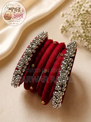 হাতে তৈরি কুন্দন চুড়ি