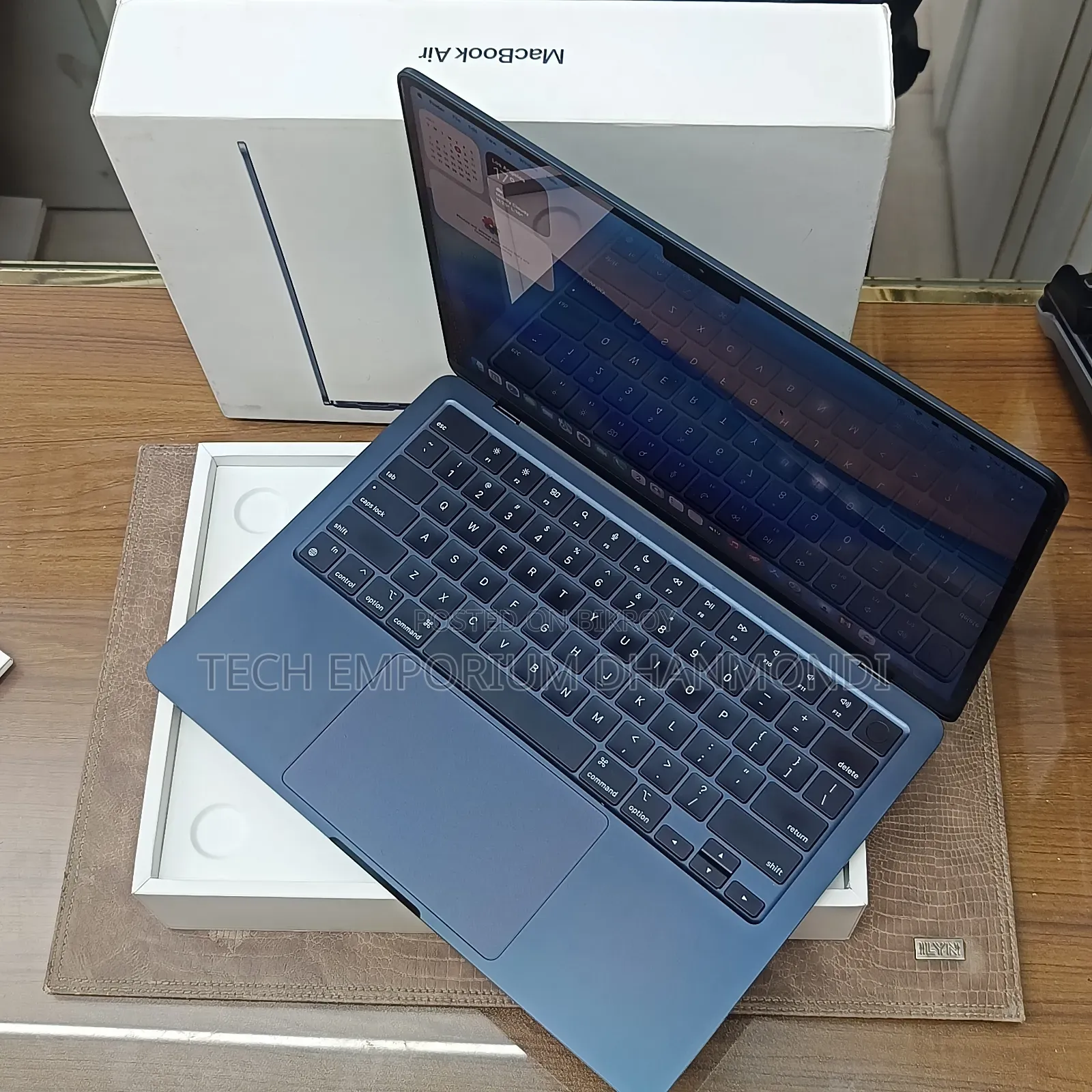 Laptop Apple MacBook Air 2025 M4 8GB Apple M4 SSD 256GB