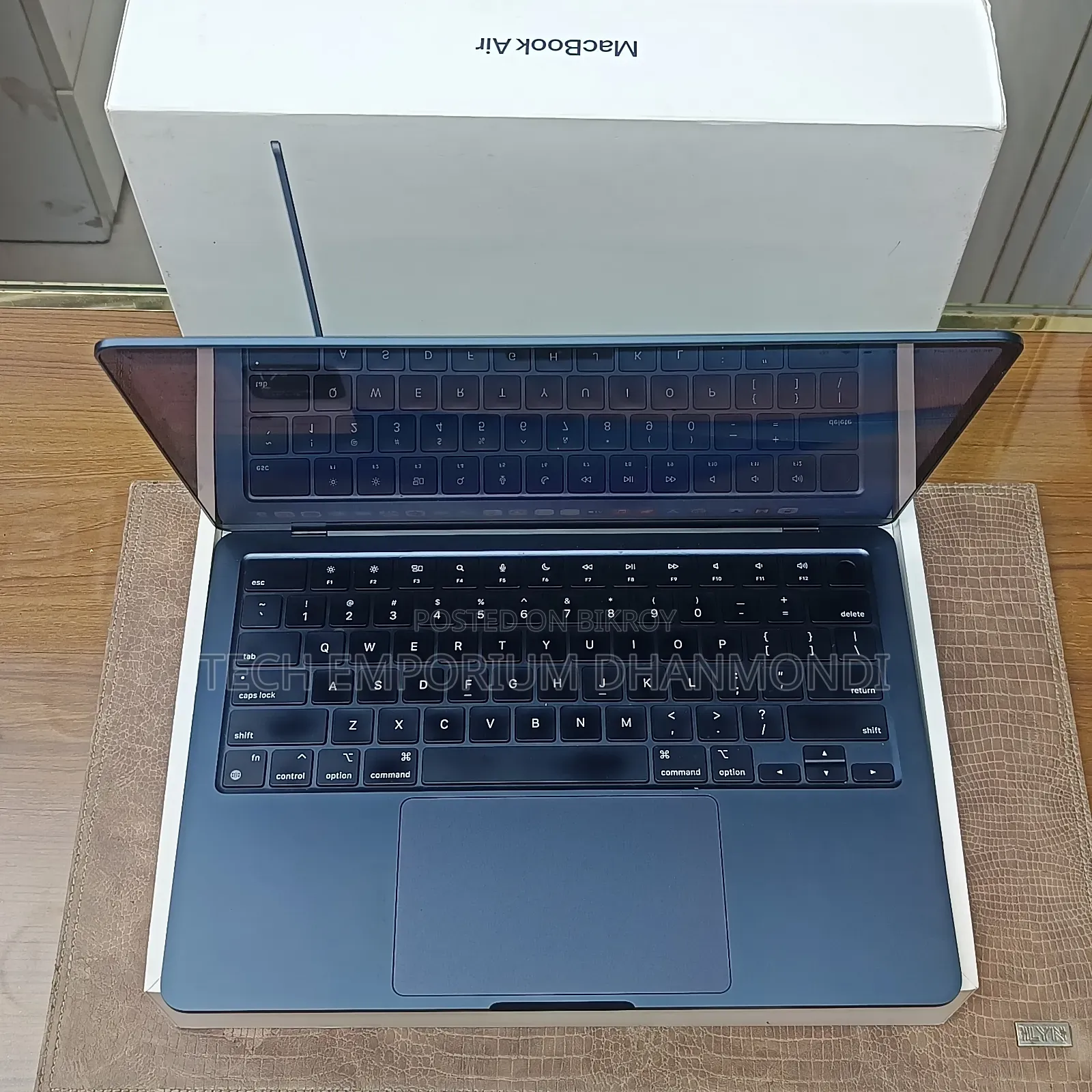 Laptop Apple MacBook Air 2025 M4 8GB Apple M4 SSD 256GB
