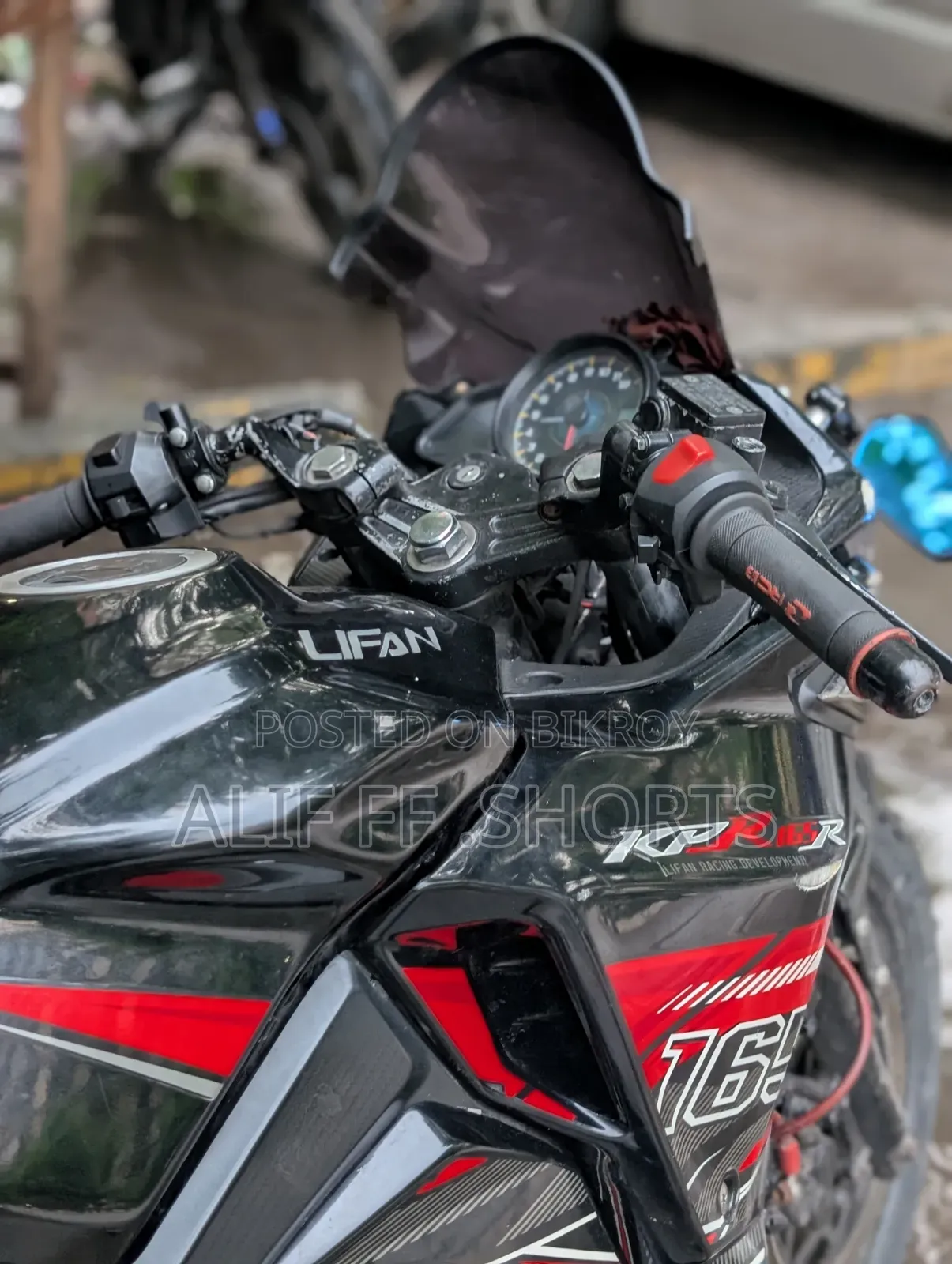 নিউ লিফান ২০২০ কালো