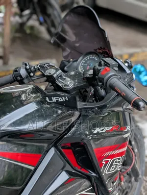 নিউ লিফান ২০২০ কালো
