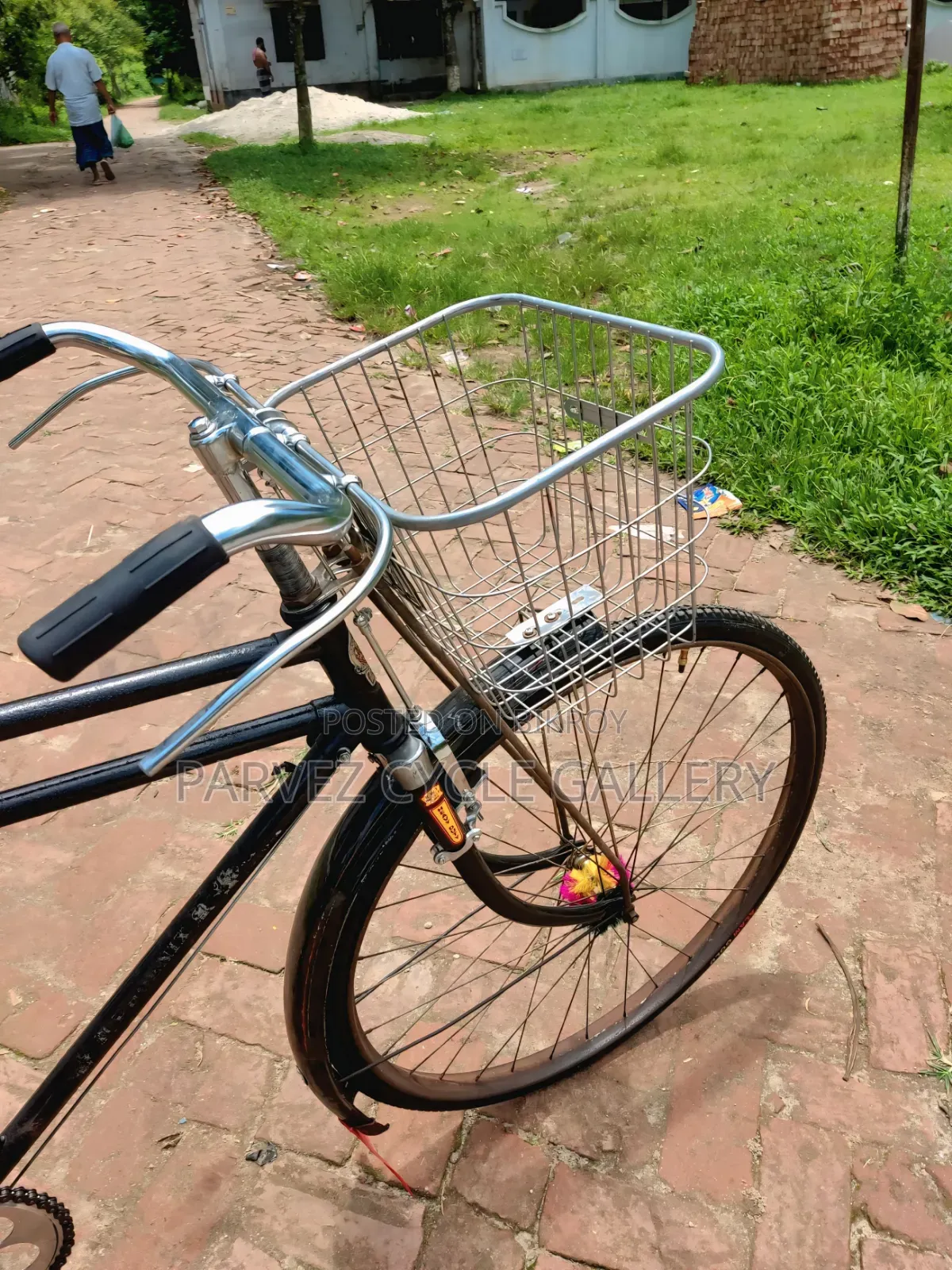 Phoenix 28" Almost Brand New Cycle – New Rim, Tyre, Handle More |