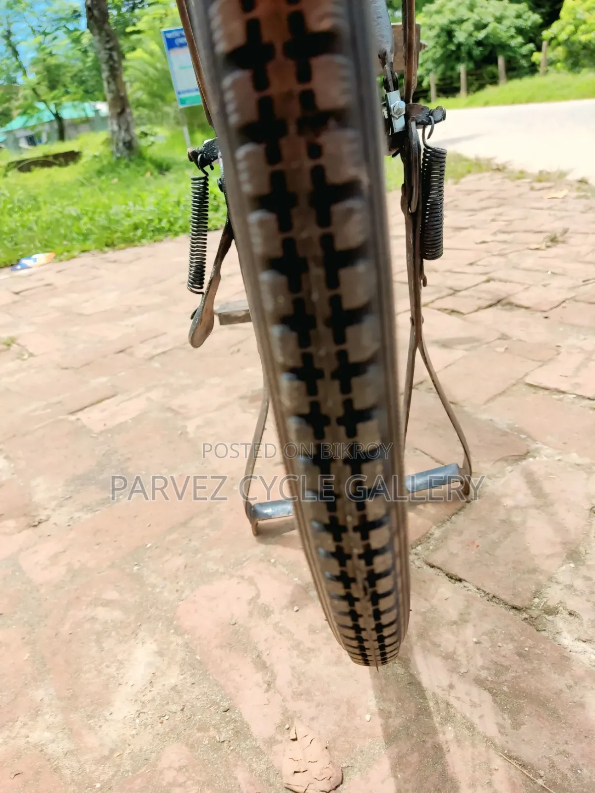Phoenix 28" Almost Brand New Cycle – New Rim, Tyre, Handle More |
