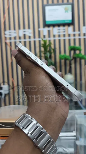 Apple iPhone 13 128 GB White