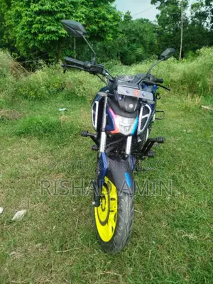Yamaha FZ 2025 Blue