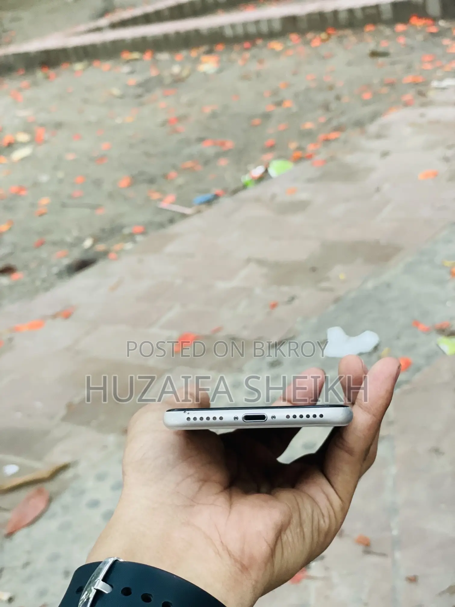 Apple iPhone SE (2022) 64 GB White