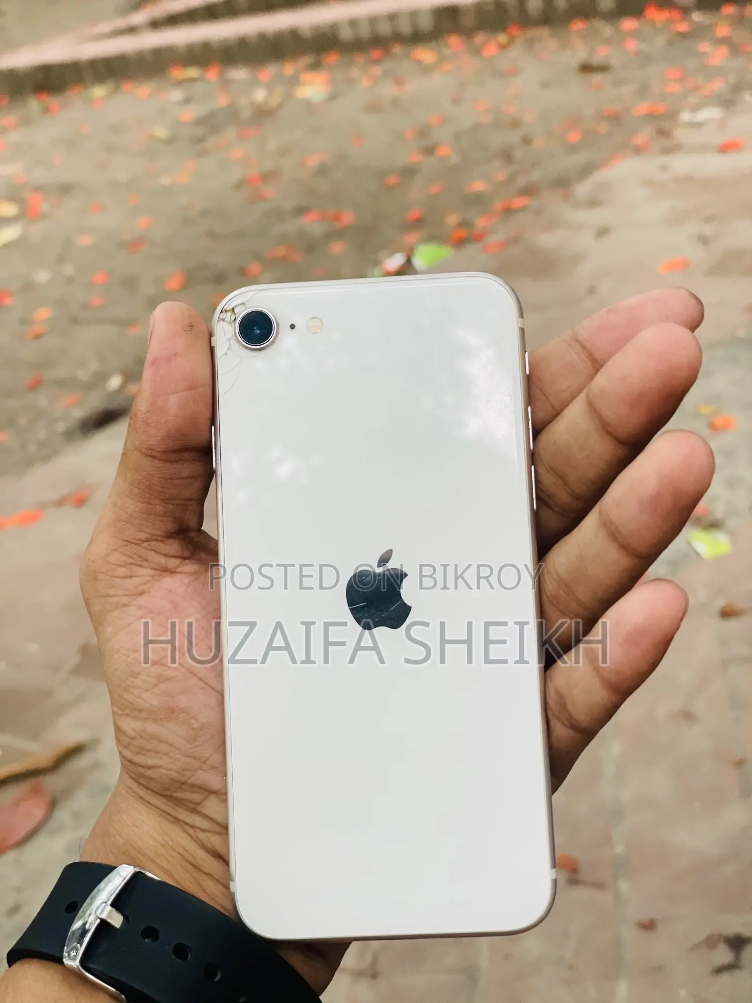 Apple iPhone SE (2022) 64 GB White