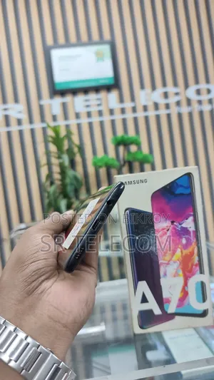 Samsung Galaxy A70 128 GB Black