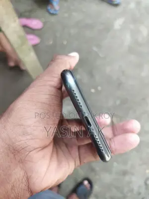 Apple iPhone 11 128 GB Black