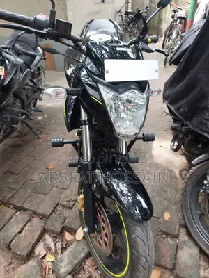 নতুন সুজুকি জিক্সার মনোটোন ২০২৫ কালো