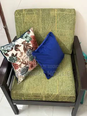 Wooden Sofa 2+2+1 With Free Center Table