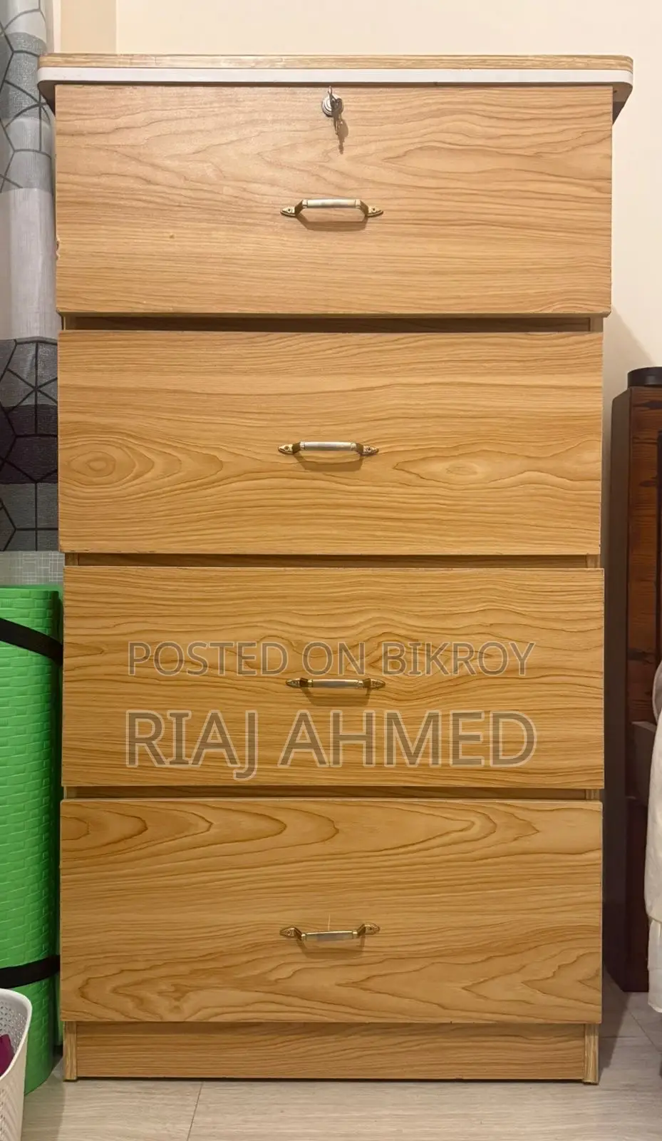 Wardrobe (Used for 3 months)