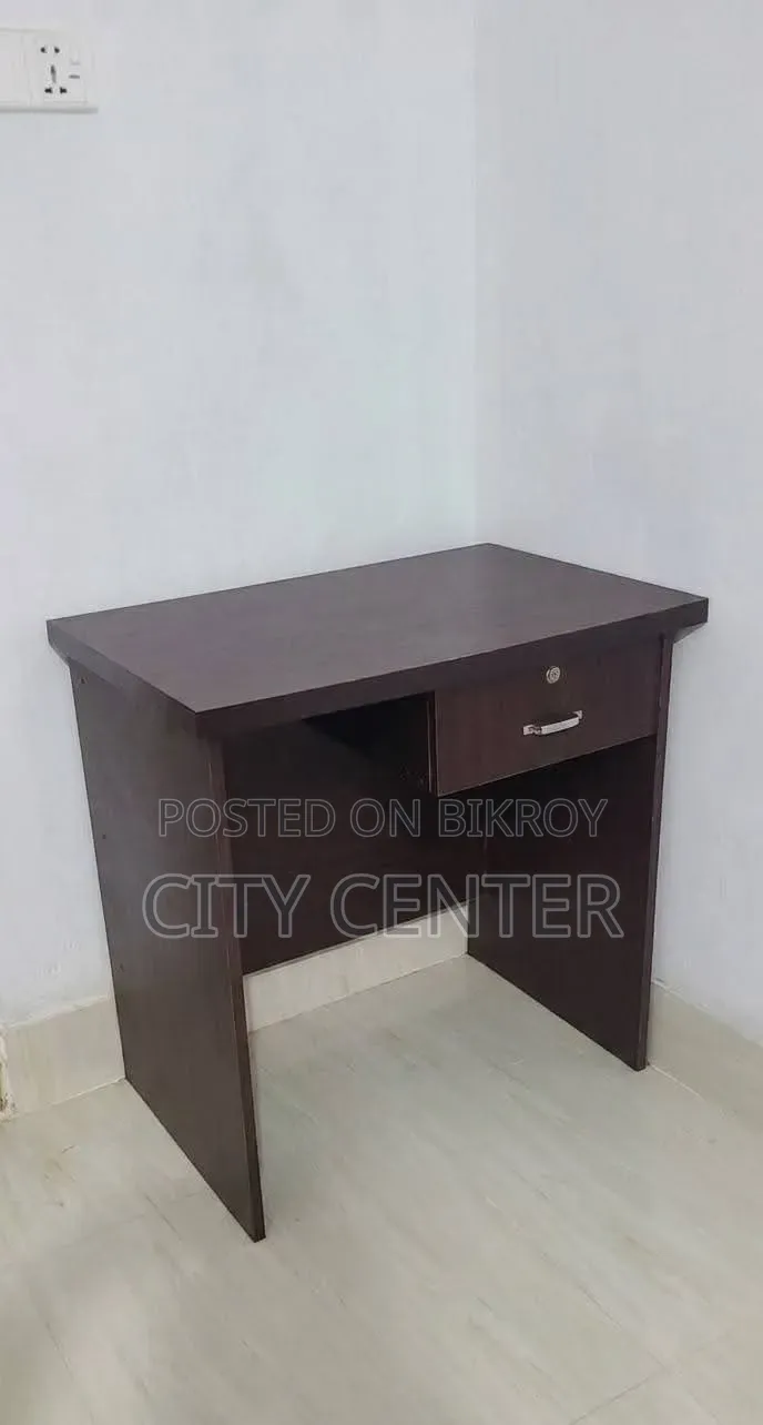 Reading Table / Computer Table
