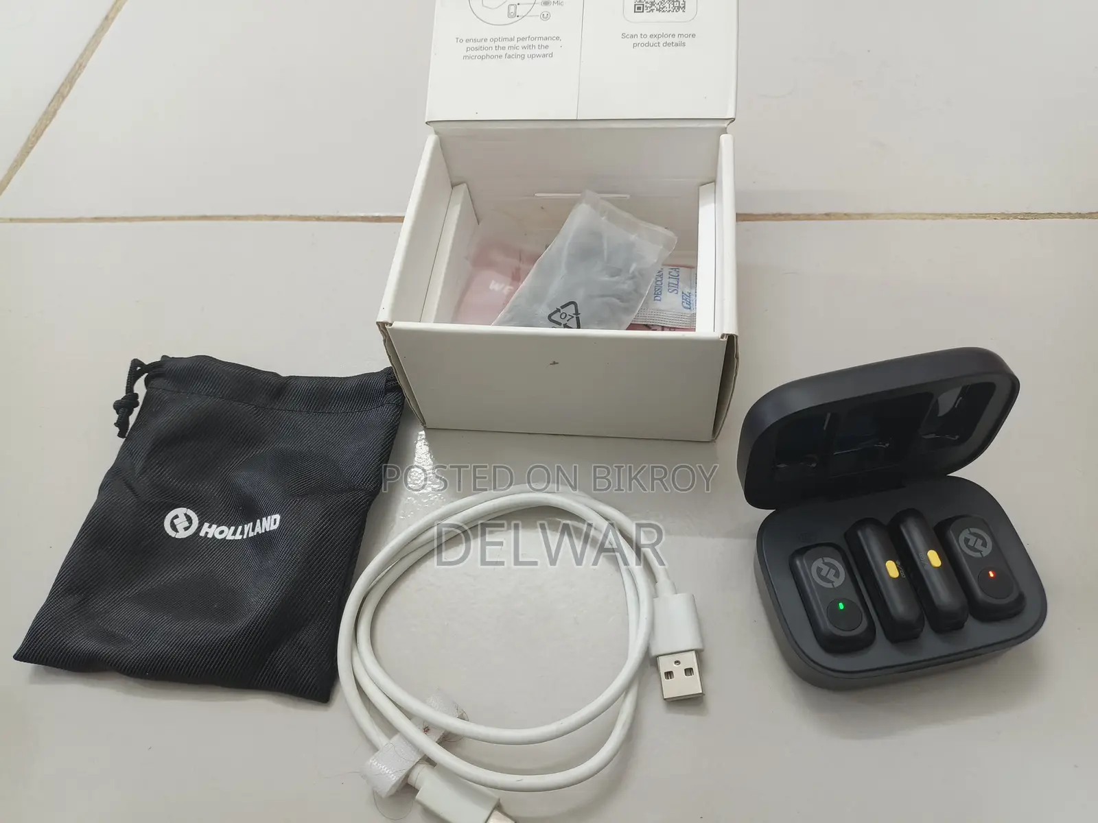 Hollyland Lark A1 Combo (Wireless Lavalier Microphone)
