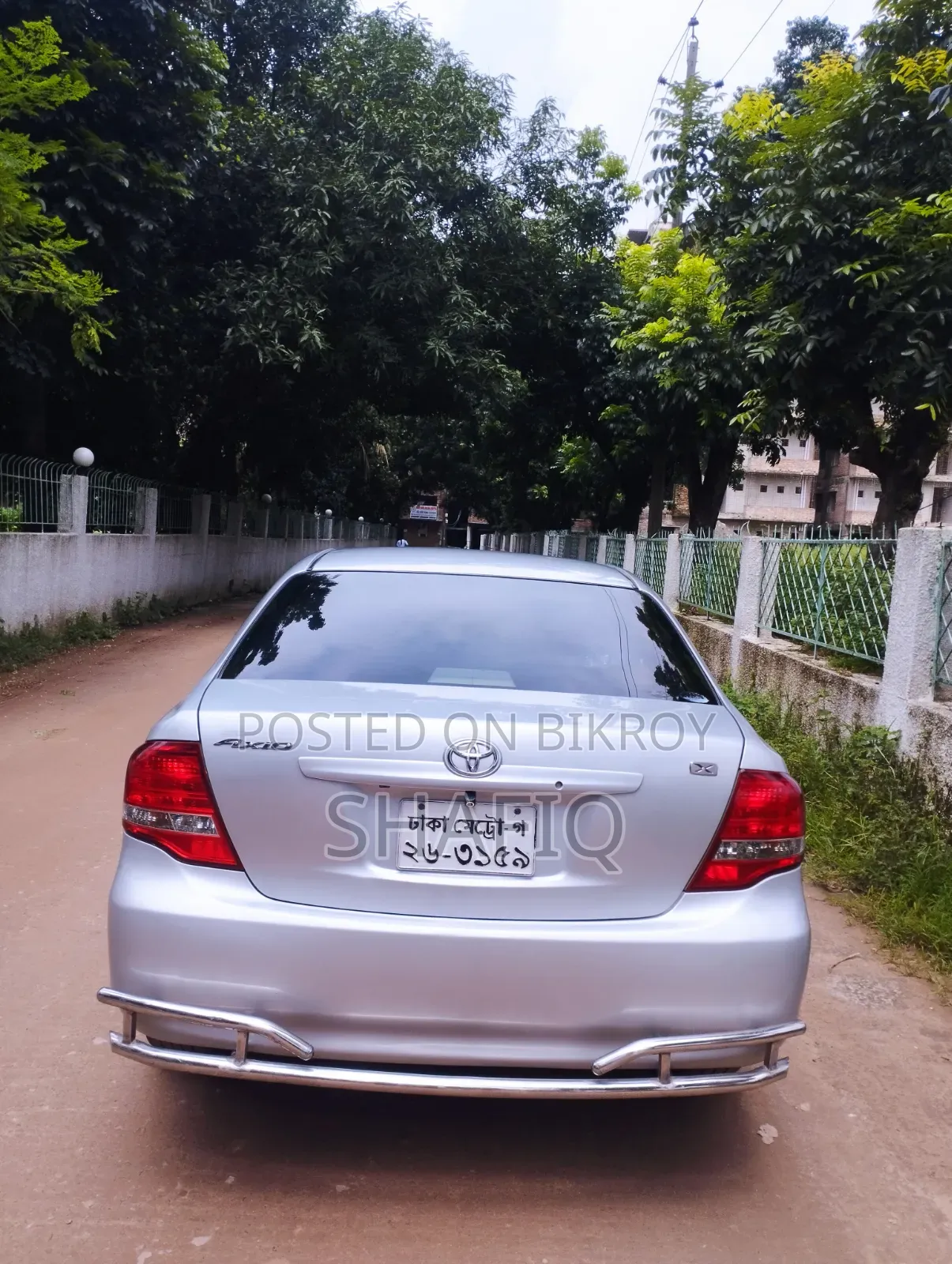 Toyota Axio 2010 Silver