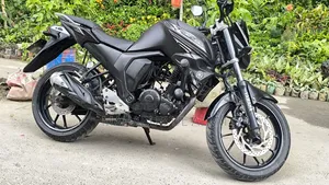 Yamaha FZ6 2023 Blue