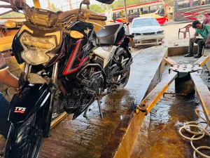 TVS Apache RTR 160 4V 2021 Black