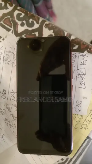 Vivo Y11 32 GB Pink