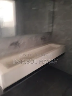 গুলশানে ৮০০০ বর্গফুট বাণিজ্যিক জায়গা ভাড়া