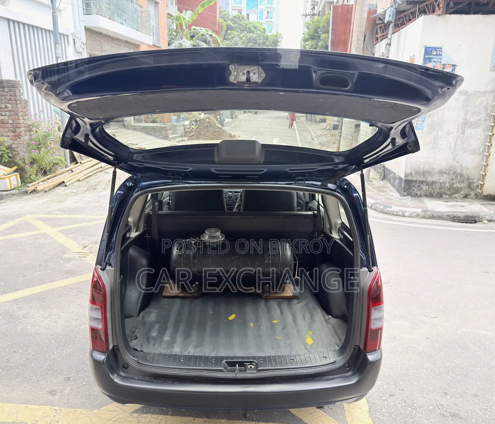 Toyota Probox 1.5 DX 2WD 2011 Blue