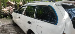 Toyota Corolla 1993 White